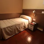 Pensión Zurbaran 3*